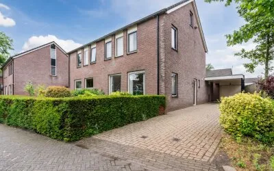 Semi-detached for sale: Korhoensingel 23, Vroomshoop-West Vroomshoop