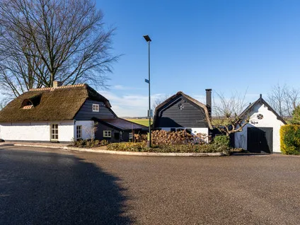Vrijstaande woning te koop: Korn 27, Dussen Dussen