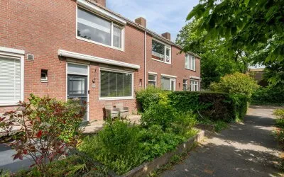 Tussenwoning te koop: Kornalijn 29, Edelstenenwijk 'S-Gravenzande