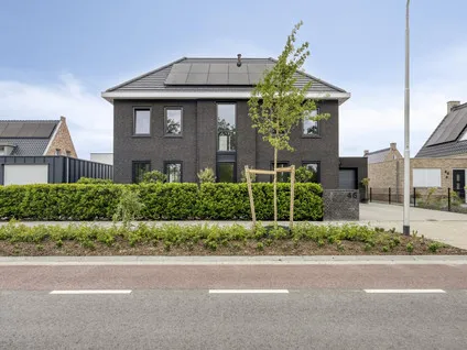 Detached house for sale: Korstiaen Bestebroerlaan 46, Verspreide huizen Tholen Tholen
