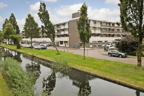Appartement te koop: Kort-Ambachtlaan 205, Bloemenbuurt B(egonia) - C(rocus) Zwijndrecht