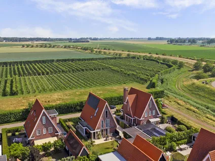 Detached house for sale: Korte Blokweg 102, Verspreide huizen in het Noorden en Westen Zierikzee
