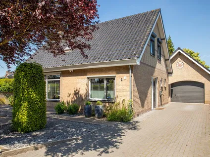 Vrijstaande woning te koop: Korte Dorpsstraat 4, Kerk Avezaath Kerk-Avezaath