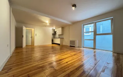Studio te koop: Korte Houtstraat 11A, Uilebomen 'S-Gravenhage