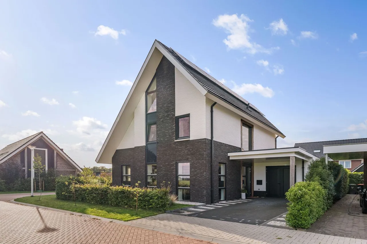 Vrijstaande woning te koop: Korte Kamp 1, Olst