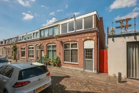 Hoekwoning te koop: Korte Landstraat 2, Staatsliedenkwartier en Landstraten Alkmaar