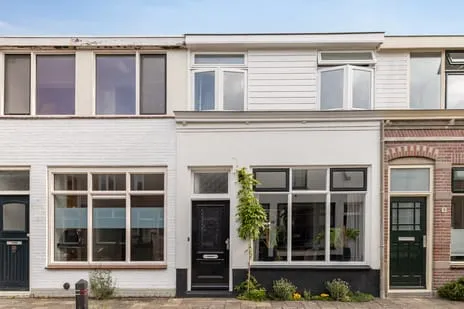 Tussenwoning te koop: Korte Landstraat 28, Staatsliedenkwartier en Landstraten Alkmaar