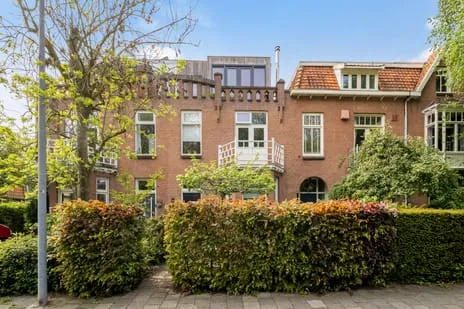 Tussenwoning te koop: Korte Muiderweg 27, Leeuwenveld Weesp