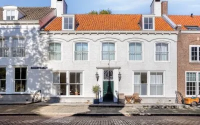 Tussenwoning te koop: Korte Burg 1, Abdij Middelburg