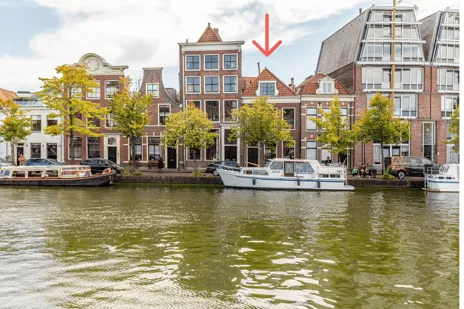 Terraced house for sale: Korte Spaarne 17, Burgwal Haarlem