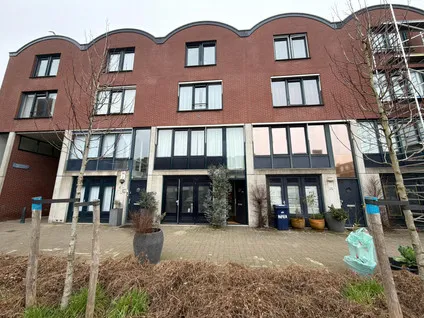 Tussenwoning te huur: Korte Vleerstraat 18, Kortenbos 'S-Gravenhage