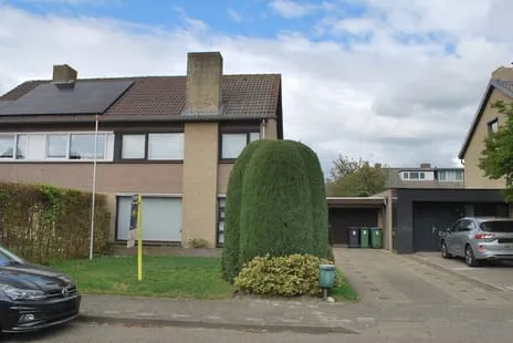 Tussenwoning te koop: Korte Voren 10, De Warande Oosterhout (Nb)