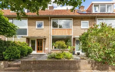 Tussenwoning te koop: Kortenaerlaan 24, Zeeheldenkwartier Hilversum