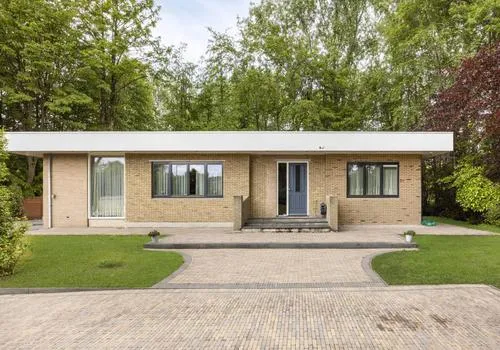 Vrijstaande woning te koop: Kortgenestraat 209, Pendrecht Rotterdam
