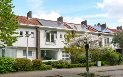 Tussenwoning te koop: Kortonjolaan 24, Gerardusplein Eindhoven
