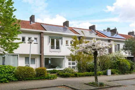 Tussenwoning te koop: Kortonjolaan 24, Gerardusplein Eindhoven