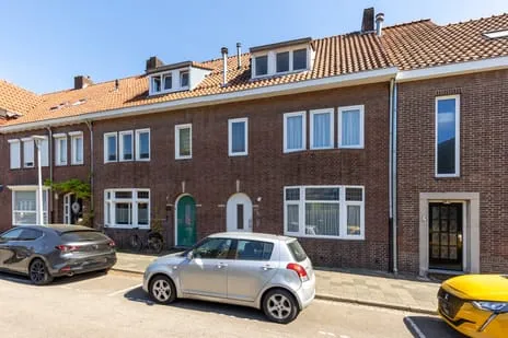 Tussenwoning te koop: Kortstraat 6, Op de Nobel Heerlen