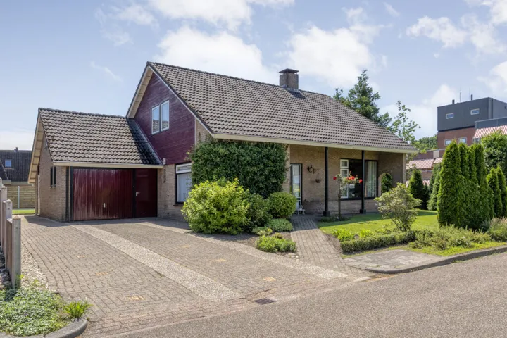 Vrijstaande woning te koop: Kosterskamp 14, Den Ham Den Ham