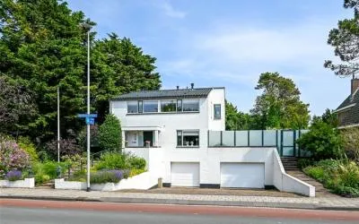 Vrijstaande woning te koop: Kostverlorenstraat 125A, Kostverloren e.o. Zandvoort