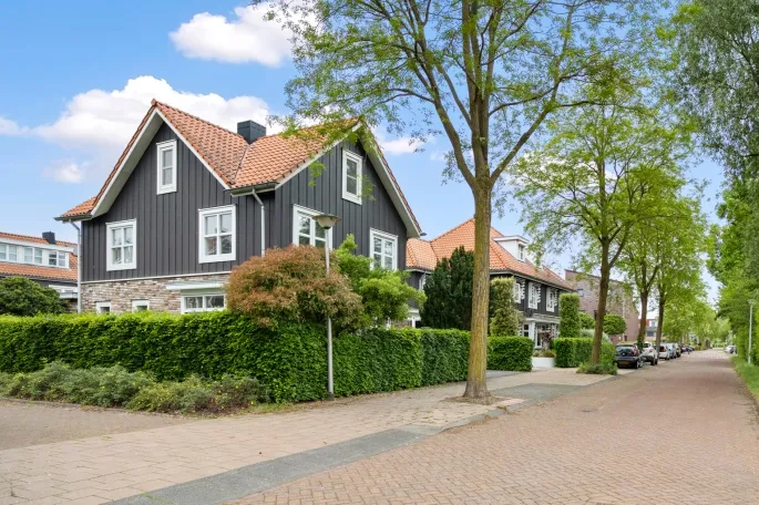Vrijstaande woning te koop: Kouwenhoven-akker 8, Vrijheidsakker Barendrecht