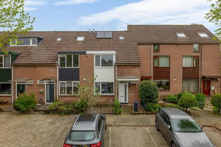 Tussenwoning te koop: Kraaiheide 42, Rotterdam