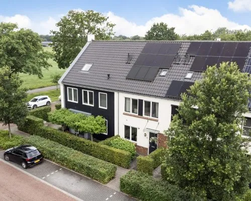 Tussenwoning te koop: Kraaiheide 8, Buitengebied Stroe Stroe