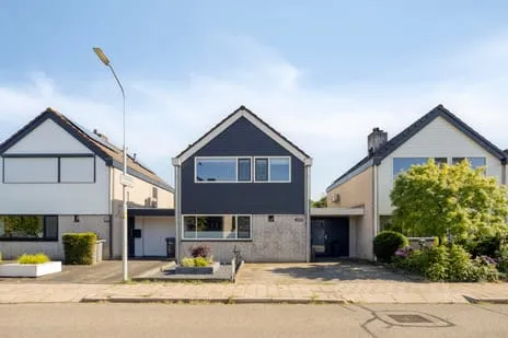 Tussenwoning te koop: Kraaijenberg 8322, Kraaijenberg Wijchen