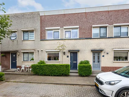 Tussenwoning te koop: Kraal 64, De Grienden Sliedrecht