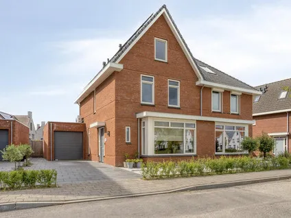 Twee-onder-één-kap te koop: Kraanvogel 18, Othene Terneuzen