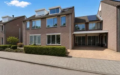 Tussenwoning te koop: Kraanvogel 23, Muizenberg Breda