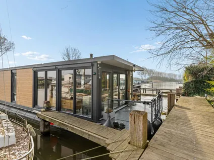 Vrijstaande woning te koop: Kraanweg 28, Industrieterrein Noordersluis West Lelystad