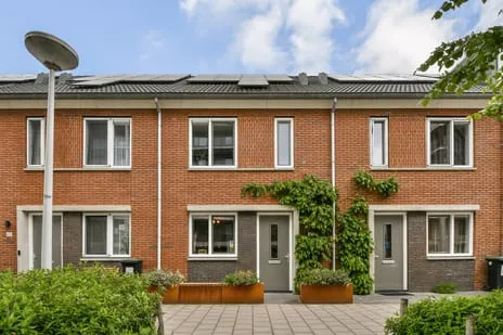 Tussenwoning te koop: Krabbendamstraat 47, Markengouw-Midden Amsterdam