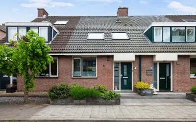 Tussenwoning te koop: Krabbescheer 41, Blokweer Noord Alblasserdam