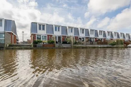 Tussenwoning te koop: Kralingen 134, Centrum Assendelft
