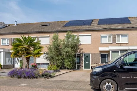 Tussenwoning te koop: Kralingenstraat 5, Campenhoef Midden Tilburg