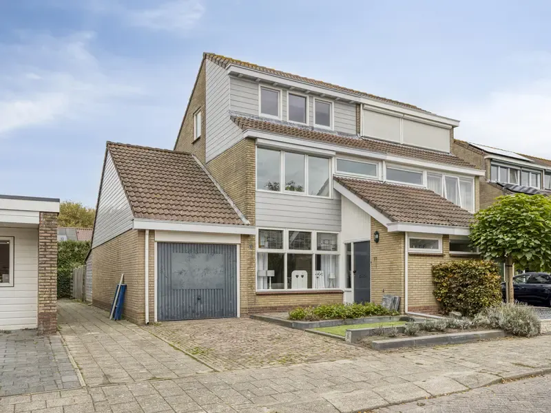 Hoekwoning te koop: Krammerstraat 10, Sint Philipsland