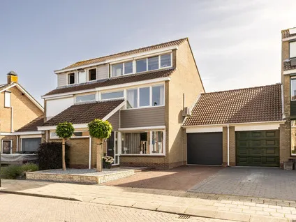 Terraced house for sale: Krammerstraat 8, Sint Philipsland Sint Philipsland