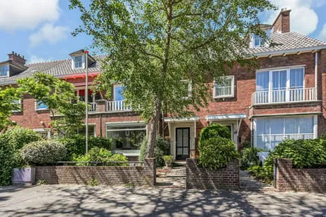 Terraced house for sale: Kramsvogellaan 17, Vogelwijk 'S-Gravenhage