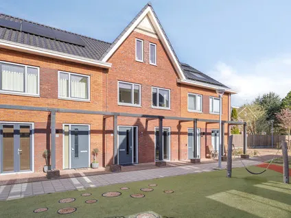 Tussenwoning te koop: Kreilerhof 32, Nieuw-Vennep Linquenda Nieuw-Vennep