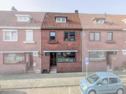 Tussenwoning te koop: Krekelveldstraat 8, Sinselveld Venlo