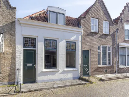 Hoekwoning te koop: Krepelstraat 27, Zierikzee binnen de vesten Zierikzee