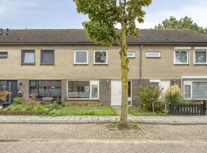 Tussenwoning te koop: Kriegerstraat 22, Grave