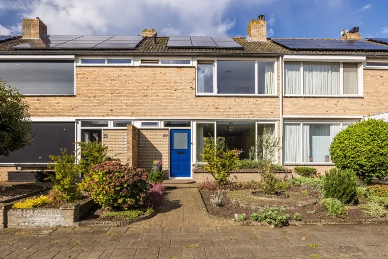 Tussenwoning te koop: Kriekelaar 37, Geldrop