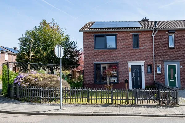 Hoekwoning te koop: Krijgersberglaan 14, Landgraaf