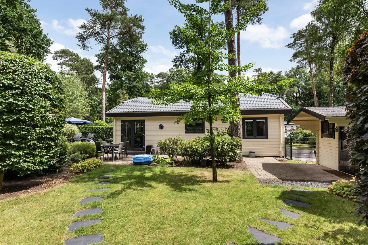 Vrijstaande woning te koop: Krimweg 160-455, Hoenderloo