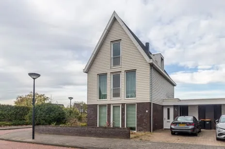 Hoekwoning te koop: Kristiansandstraat 2, Hoge Veld 'S-Gravenhage