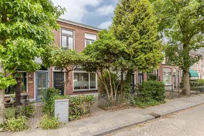 Tussenwoning te koop: Kritzingerlaan 17, Centrumschil-Noord Zeist