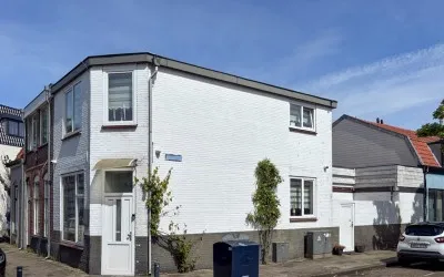 Corner house for sale: Kritzingerstraat 2, De Goede Hoop Haarlem