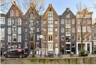 Appartement te huur: Krom Boomssloot 63D, Nieuwmarkt Amsterdam
