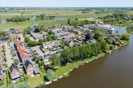 Hoekwoning te koop: Kromme Horn 33, Graft Graft